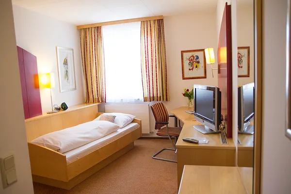 SOCCACUP Vienna - Girls Edtion, Hotel Holzinger - SOCCACUP